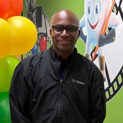 Kevin Givens Dentist
